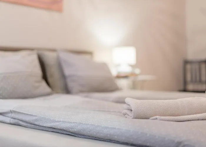 公寓 Downtown Heart 3 Bdr, 2 Bath, A/c