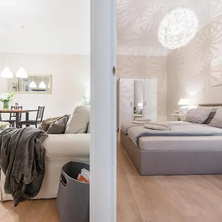 Apartamento Downtown Heart With 2 Baths Ac And Free Parking